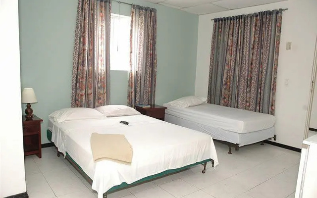 Free Port Hotel