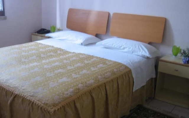 Hotel Paradiso