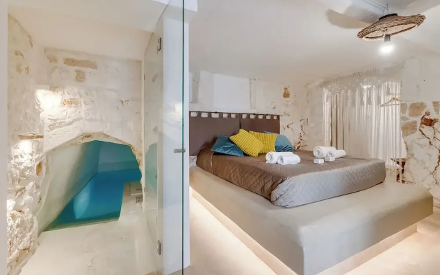 Maison 43 Ostuni With Indoor Pool