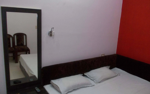 Hotel Anant Plaza