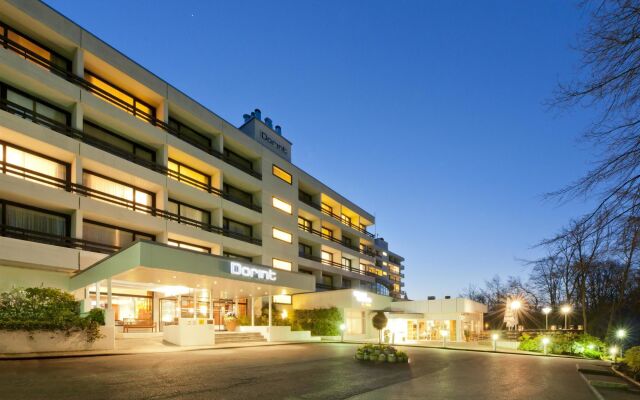Dorint Hotel & Sportresort Arnsberg/Sauerland вид на фасад