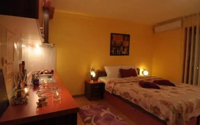 Apartments Iwa Centar