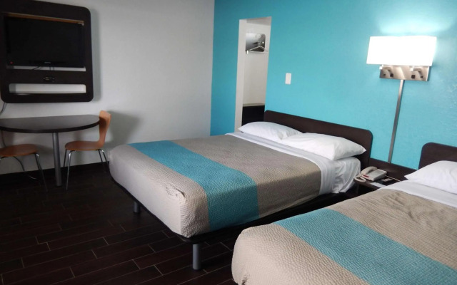 Motel 6 Portland, TX