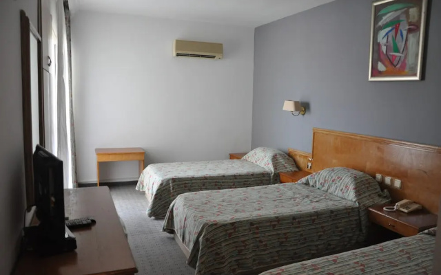 Lambiance Hotel