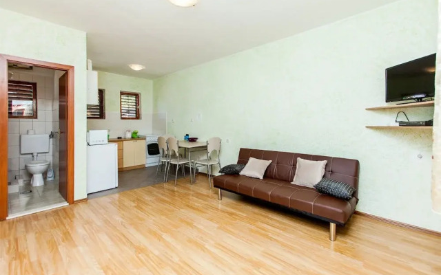 House Ivana Tribunj