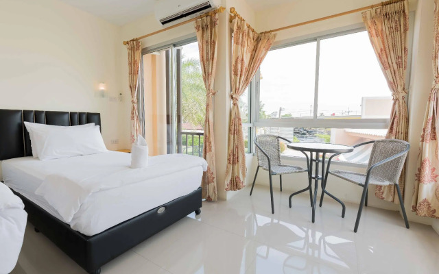 U-Dee Hotel