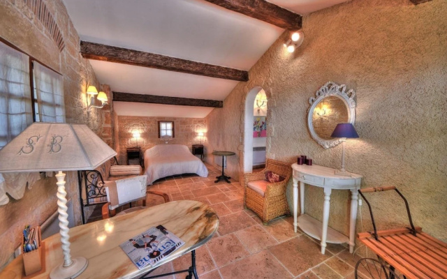 Romarine - Tourtour: mazet de charme, piscine et tennis. Apartment 2