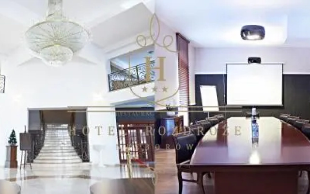 Hotel Rozdroże Nieborów