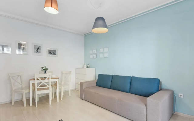Blue Apartment near Shopping City Brasov