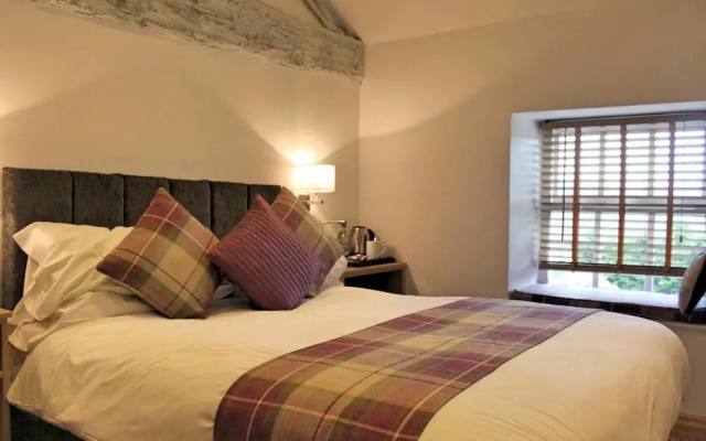 Healds Hall Hotel