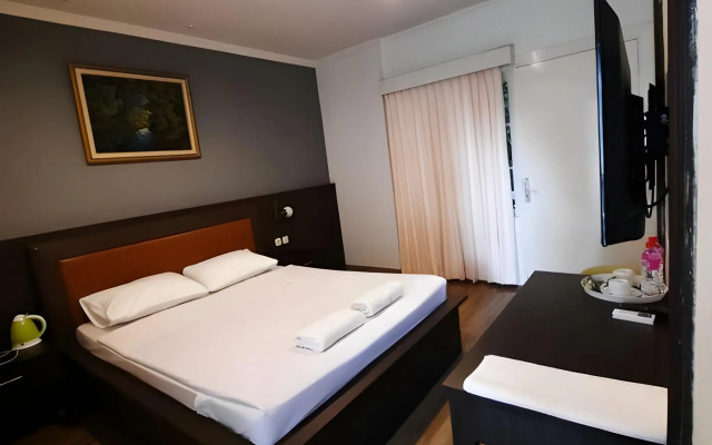 Minahasa Hotel