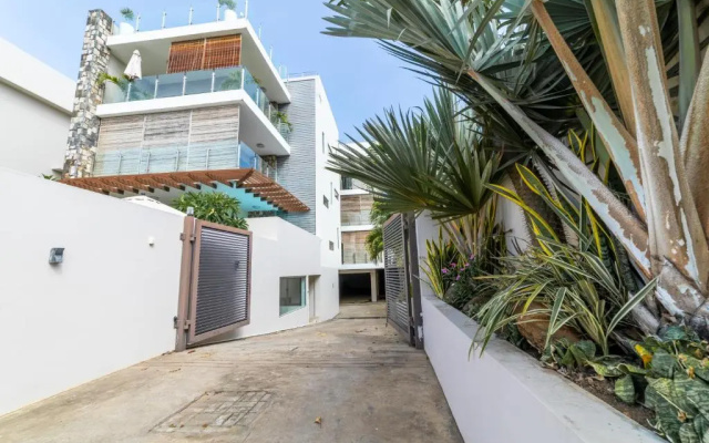 Beachcove No 6
