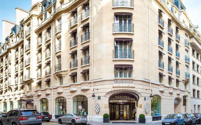 Отель Sofitel Paris Arc de Triomphe вид на фасад