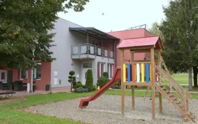 Guest House Letališče