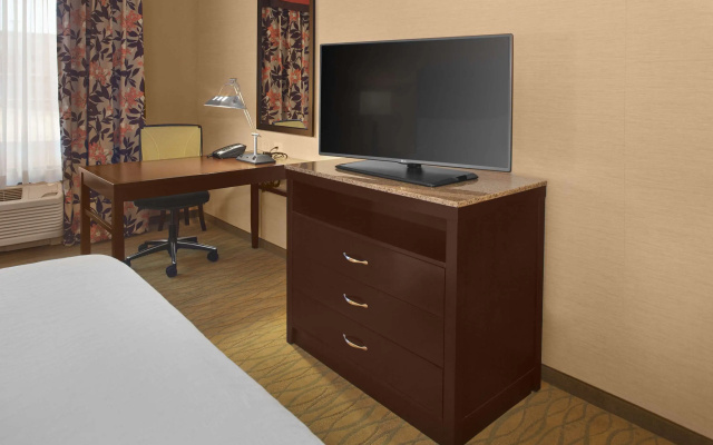 Hilton Garden Inn Akron