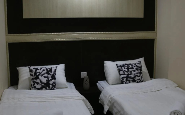 OYO 90143 Niche Valley Hotel
