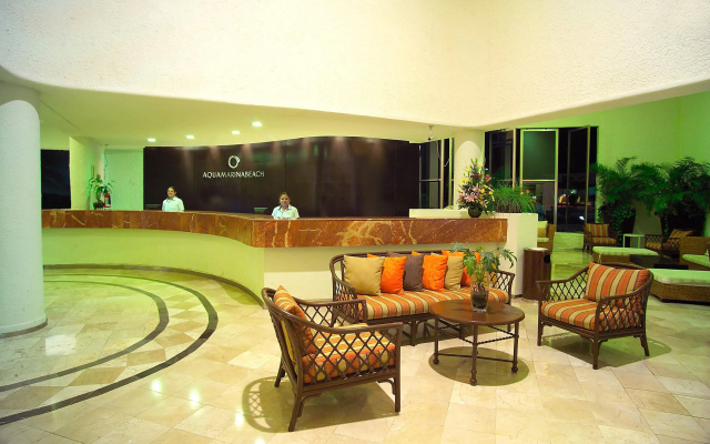 Aquamarina Beach Hotel