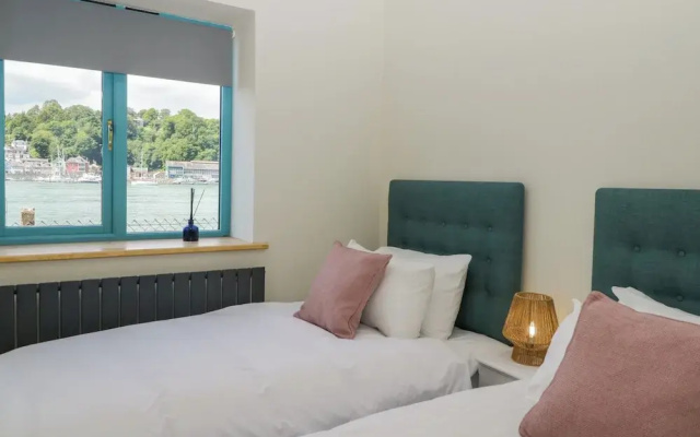 Britannia Crossings Cottage