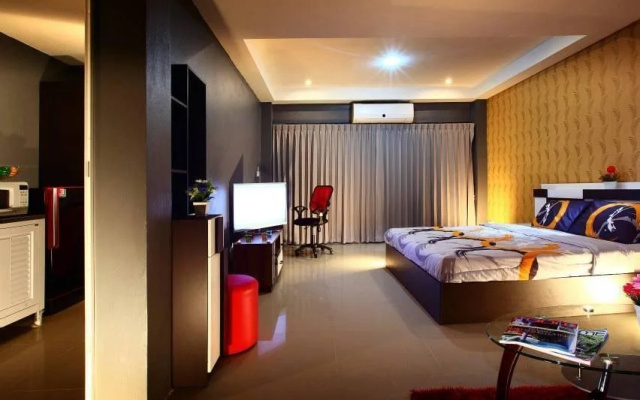 Lancome Plus Hotel