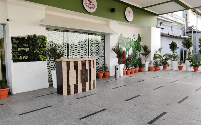 Green Palms Hotel Pacific Mall