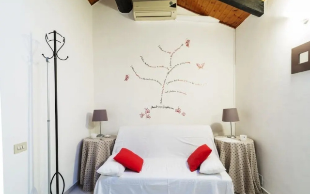 Duomo Studio By Flatscollection