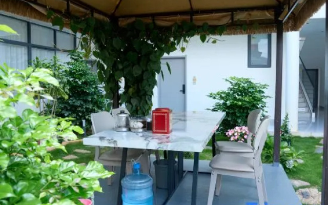 Puzhehei Shuya Homestay (Qinglong Mountain Scenic Area)
