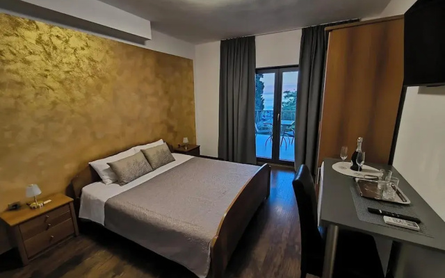 Rooms and Apartment Matika
