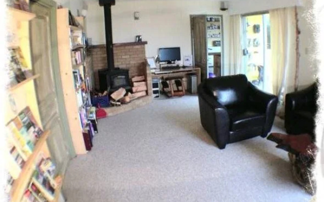 Tofino Travellers Guesthouse