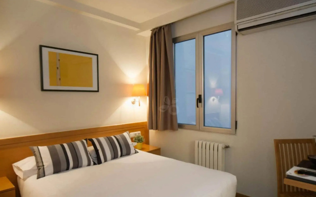 Hotel Zaragoza Plaza