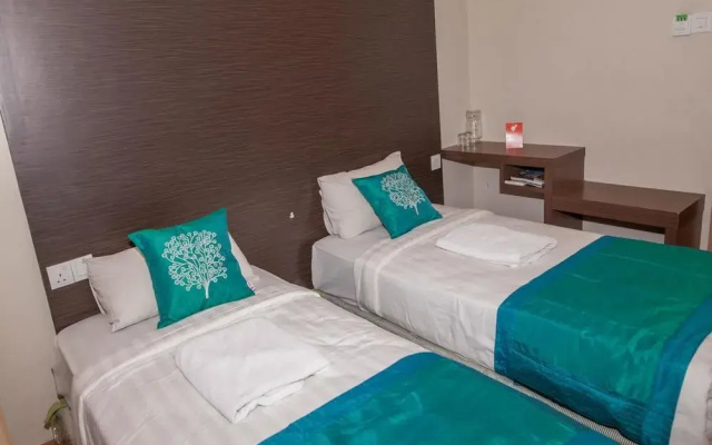 OYO 209 Yomi Hotel