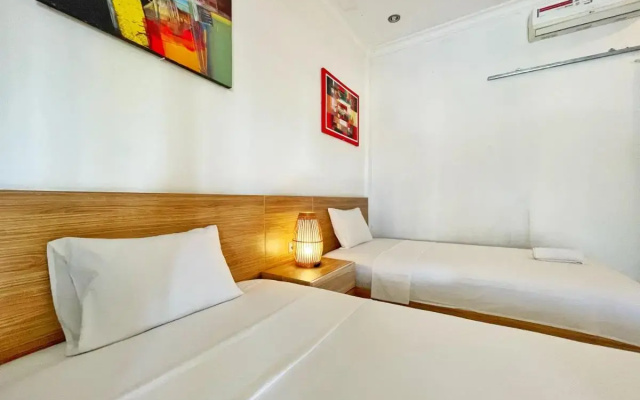 Gili White Bamboo Resort