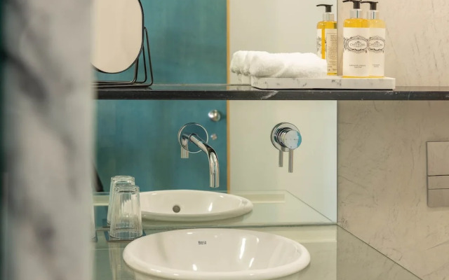 Covelo - The Original Rooms and Suites