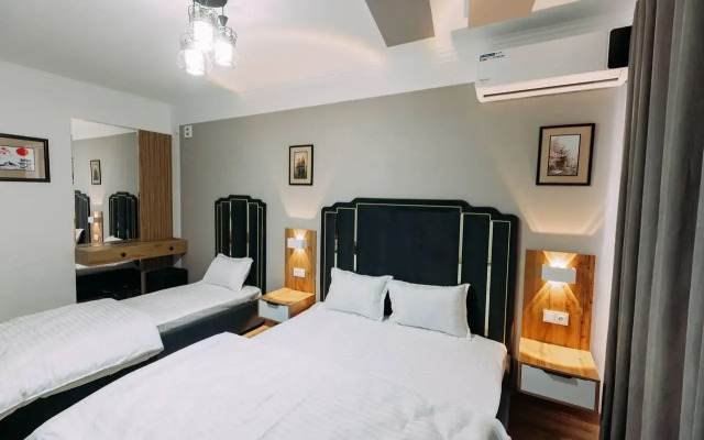 White Hotel (Вайт)