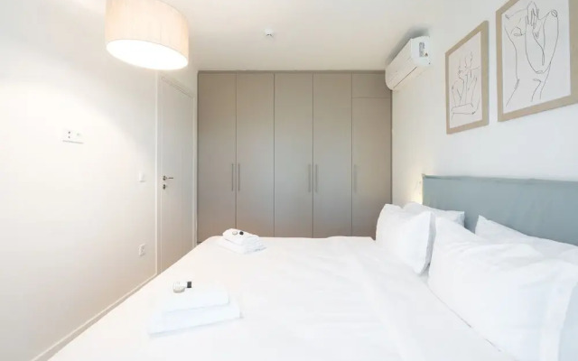 LIV Athinum 1 - Luxury Apartment 2B
