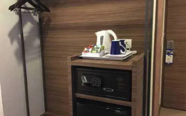 Liangjiang Yuepin Hotel (Chongqing Longhu Yuanzhu Branch)