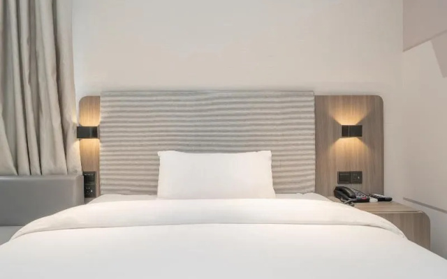 HanTing Hotel (Beijing Changping Science Park)