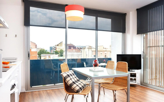 Feelathome Poblenou Beach Apartments
