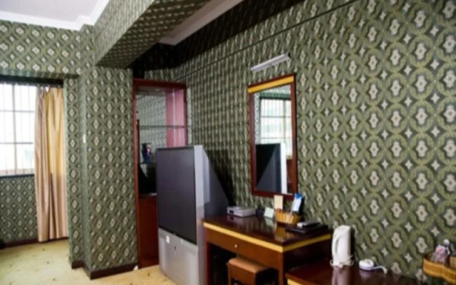 Jin Hong Lin Hotel