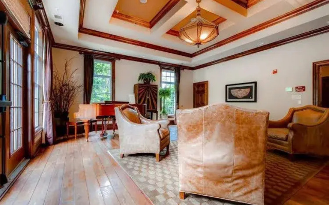 Global Luxury Suites at Forrestal