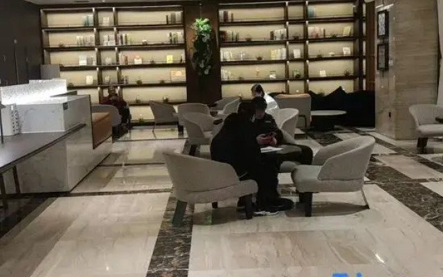 Lijing Hotel (Olympic Center Subway Station Shenyang Grand Outlet)