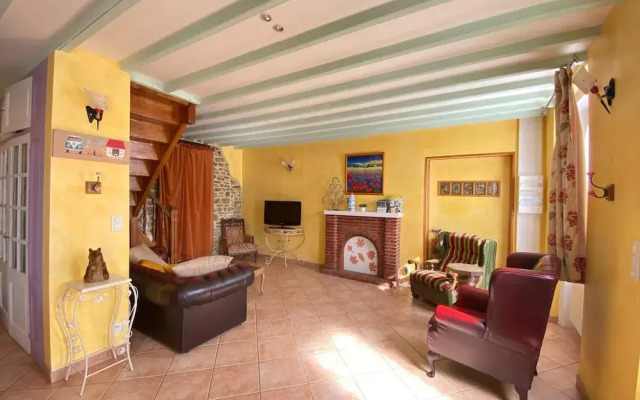 Charming Holiday Home With Garden in the Cotentin