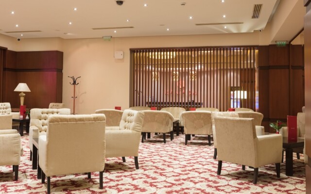 Отель Ramada by Wyndham Sofia City Center Болгария, София - 4 отзыва об отеле, цены и фото номеров - забронировать отель Ramada by Wyndham Sofia City Center онлайн интерьер отеля
