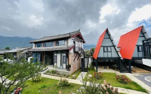 V Coffee Snow Mountain View B&B