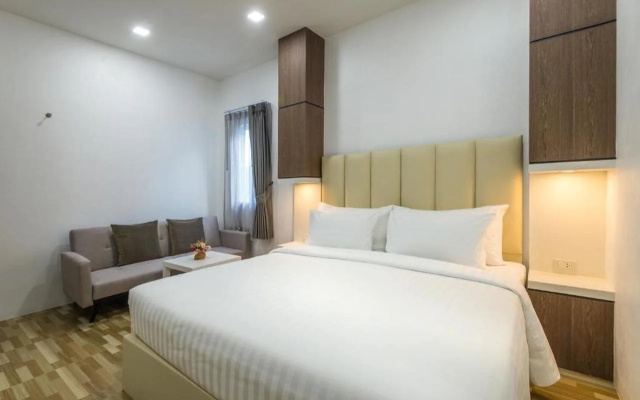 Lark Pool Villa Krabi