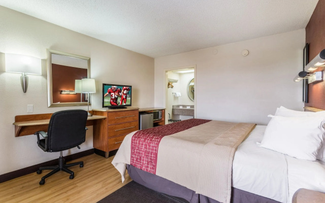 Red Roof Inn Bowling Green