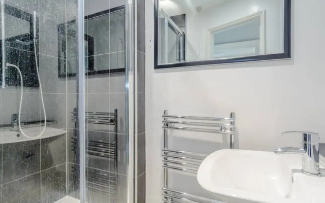 Luxury Georgian Apartment Central Bath