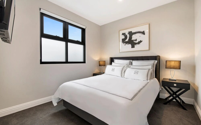 Manhattan Apartments - Caulfield North