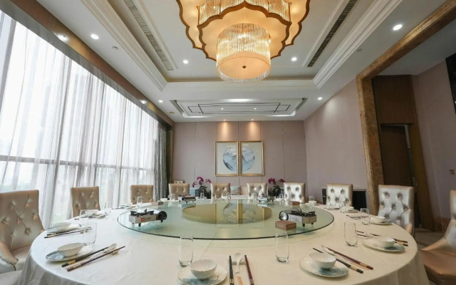 Zhongmao International Hotel