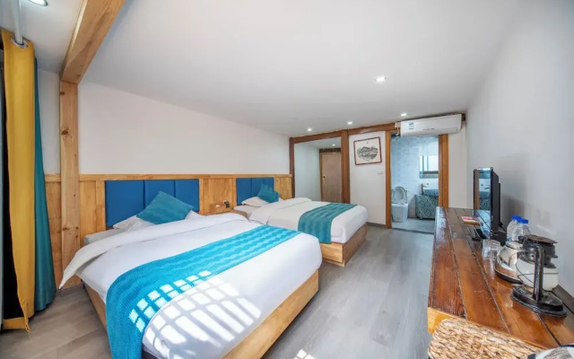 Xijiang Yunting Light Luxury Panoramic