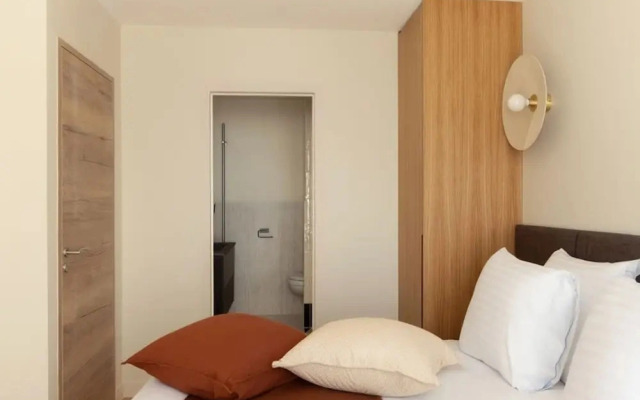 Modern Appartement a/c 2br/4p - Montmartre